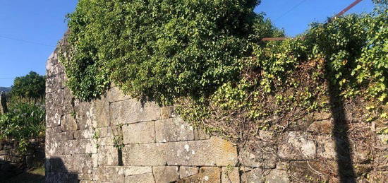 Casa de aldeia em Santa Cruz da Trapa e São Cristóvão de Lafões de 90,