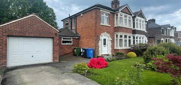 3 bed semi-detached house to rent