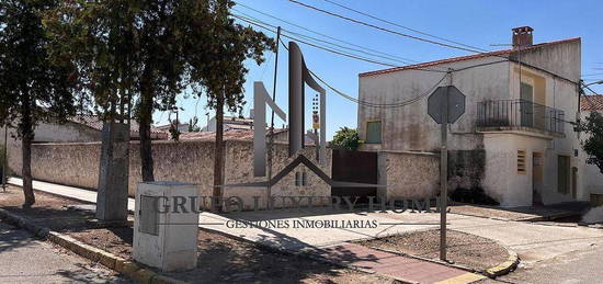 Chalet en Hermanos Falcó - Sepulcro Bolera, Albacete