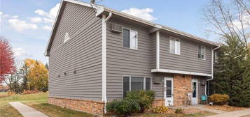 770 W Village Rd Apt 107, Chanhassen, MN 55317