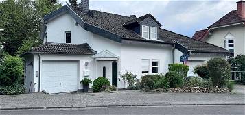 Maisonetten-Wohnung im Stil eines Einfamilienhauses sucht neue Mieter in guter Lage von Brühl