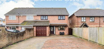 4 bedroom semi-detached house