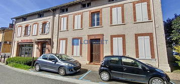 Maison  à vendre, 5 pièces, 3 chambres, 570 m²