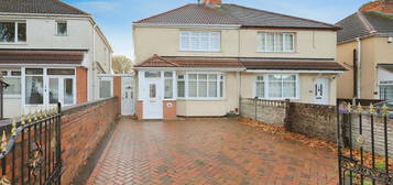 3 bedroom semi-detached house for sale