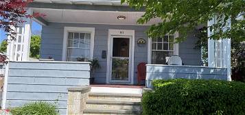 157 Lawn Ave, Stamford, CT 06902