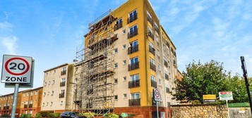 Flat for sale in Carpathia Drive, Southampton, Hampshire SO14