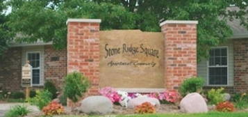 Stone Ridge Square, Urbana, IL 61802