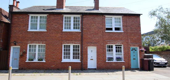 Terraced house to rent in Friary Lane, Chichester PO19