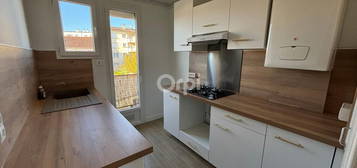 Location appartement 4 pièces 65 m²