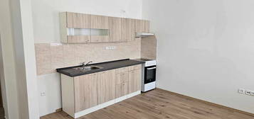 Pronájem bytu 1+kk 36 m²