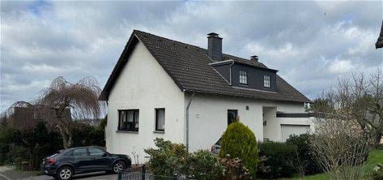 Schönes 1-Familienhaus mit Einliegerwohnung in ruhiger, grüner Wohnlage von Leichlingen