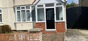 3 bedroom semi-detached house