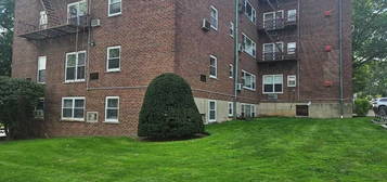 1565 Center Ave Apt 3D, Fort Lee, NJ 07024