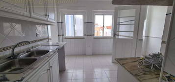 Apartamento T3 no centro ARRENDAMENTO