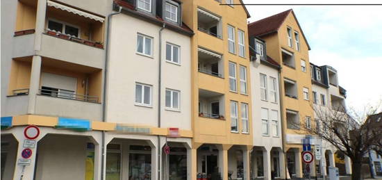 WEIGERT: 3-Zimmer-Wohnung mit Loggia am Viehmarktplatz in Fürstenfeldbruck