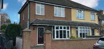 3 bedroom semi-detached house