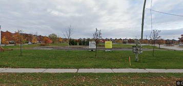 50 Carole Bell Way, Markham, ON L6E 0W2