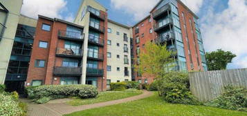 2 bed flat to rent