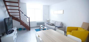 Appartement  à louer, 2 pièces, 1 chambre, 43 m²