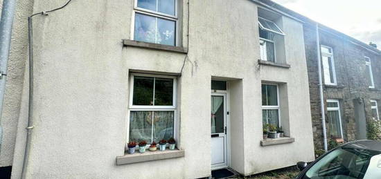 2 bedroom terraced house