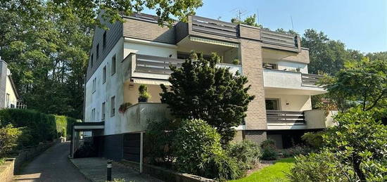 Teilsaniertes Appartement in Bergisch Gladbach Frankenforst