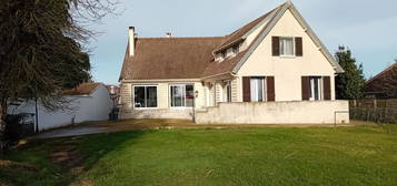 Maison de 8 pieces 230 m²