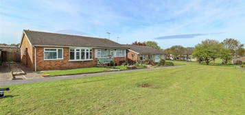 2 bedroom semi-detached bungalow for sale