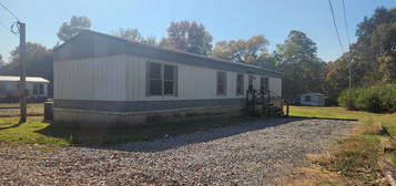 409 E McClendon St, Batesville, AR 72501