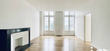 Appartement  à vendre, 4 pièces, 3 chambres, 80 m²