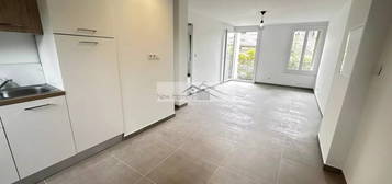 Appartement  à louer, 3 pièces, 2 chambres, 49 m²