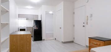3488, Avenue du Parc, apt. 4
Montréal (Le Plateau-Mont-Royal)