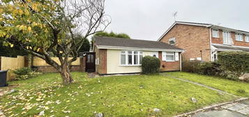 Detached bungalow to rent in Diamond Close, Biddulph, Stoke-On-Trent ST8