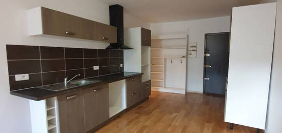 Location appartement 2 pièces 45 m²