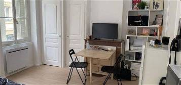 Studio meublé  à louer, 1 pièce, 20 m², Étage 0/–