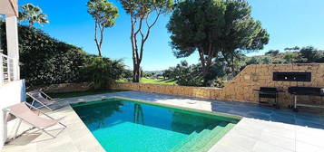 Chalet en Calahonda, Mijas