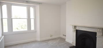 Flat to rent in Clifton, Bristol BS8