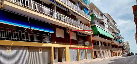 Apartamento en venta en Guardamar Playa