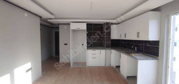 BULUT EMLAK'TAN GENİŞ KULLANIŞLI KİRALIK 1+1 DAİRE