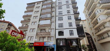 AKSARAY TASPAZAR DA KAFELER CADDESİNE KOMŞU 1+1 EŞYALI DAİRE