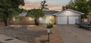 3040 Ole Ct NE, Albuquerque, NM 87111