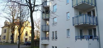 Laubegast // 2-Zi.-Wohnung mit Balkon & TG