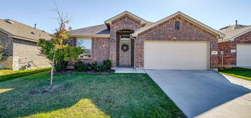 421 Pollyann Trl, Roanoke, TX 76052