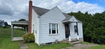 802 Belmont St, Johnstown, PA 15904