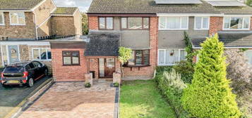 4 bedroom semi-detached house for sale