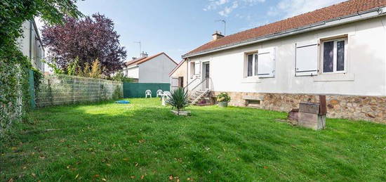 Maison de plain-pied  à vendre, 4 pièces, 2 chambres, 72 m²