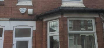 4 bedroom terraced house