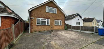 4 bed detached house for sale