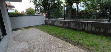 T2 neuf 33m2 avec terrasse jardin et garage