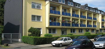 Nähe Klinikum und Landgericht Essen. 3,5 Raum mit Balkon.