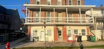 220 Iron St Apt 3, Lehighton borough, PA 18235